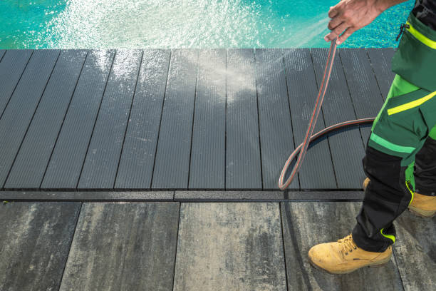 Best Garage Pressure Washing  in Middlesborough, KY