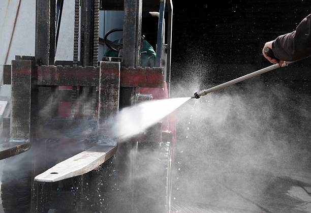Best Sidewalk Pressure Washing  in Middlesborough, KY